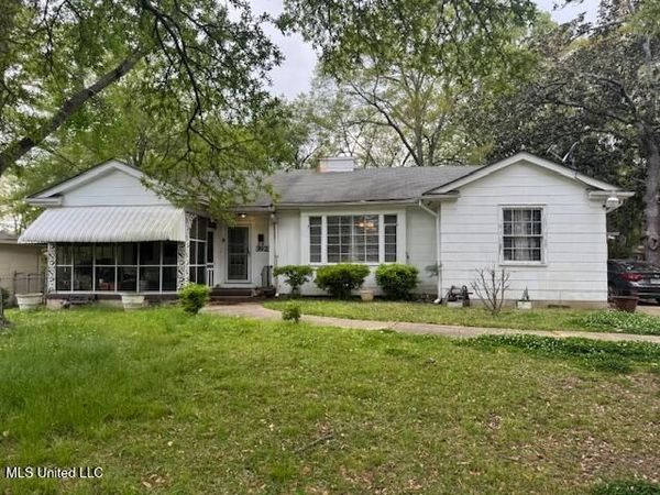3923 Azalea Drive, Jackson, MS 39206
