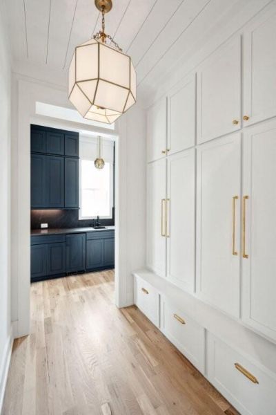 343 Simone Drive Photo 4