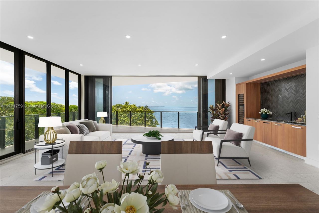 3581 E Glencoe St, Unit 302, Miami, FL 33133 Photo