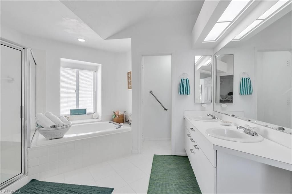 28712 Carmel Way, Bonita Springs, FL 34134 Photo