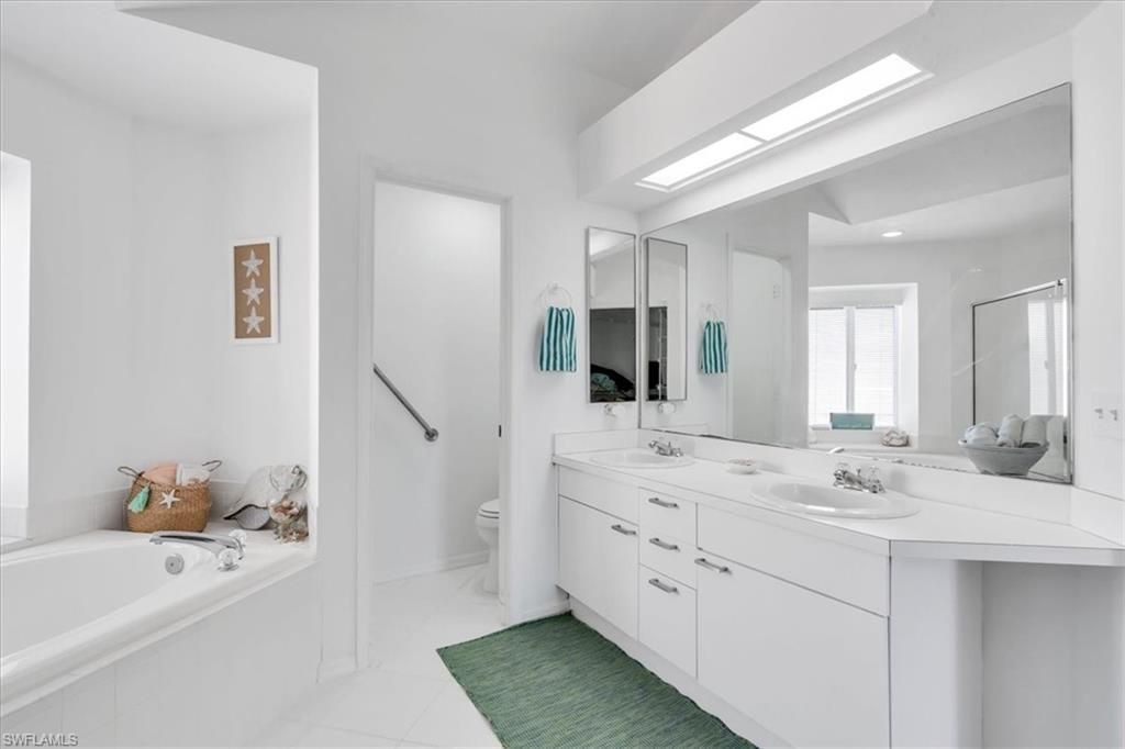 28712 Carmel Way, Bonita Springs, FL 34134 Photo