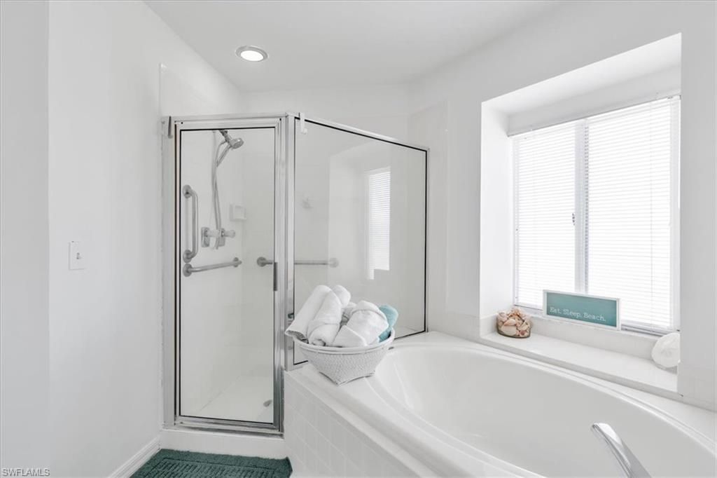 28712 Carmel Way, Bonita Springs, FL 34134 Photo