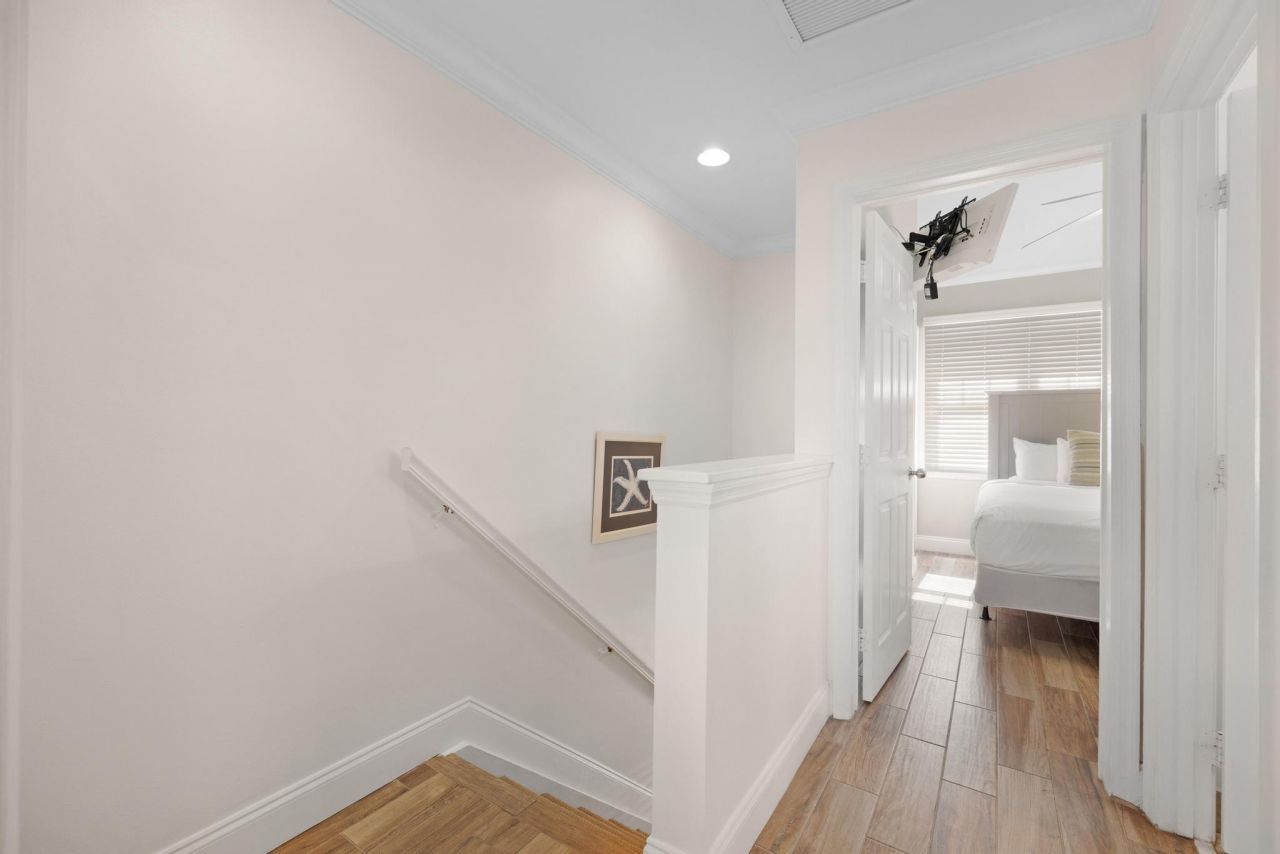 2002 Marina Villa Drive, Duck Key, FL 33050 Photo