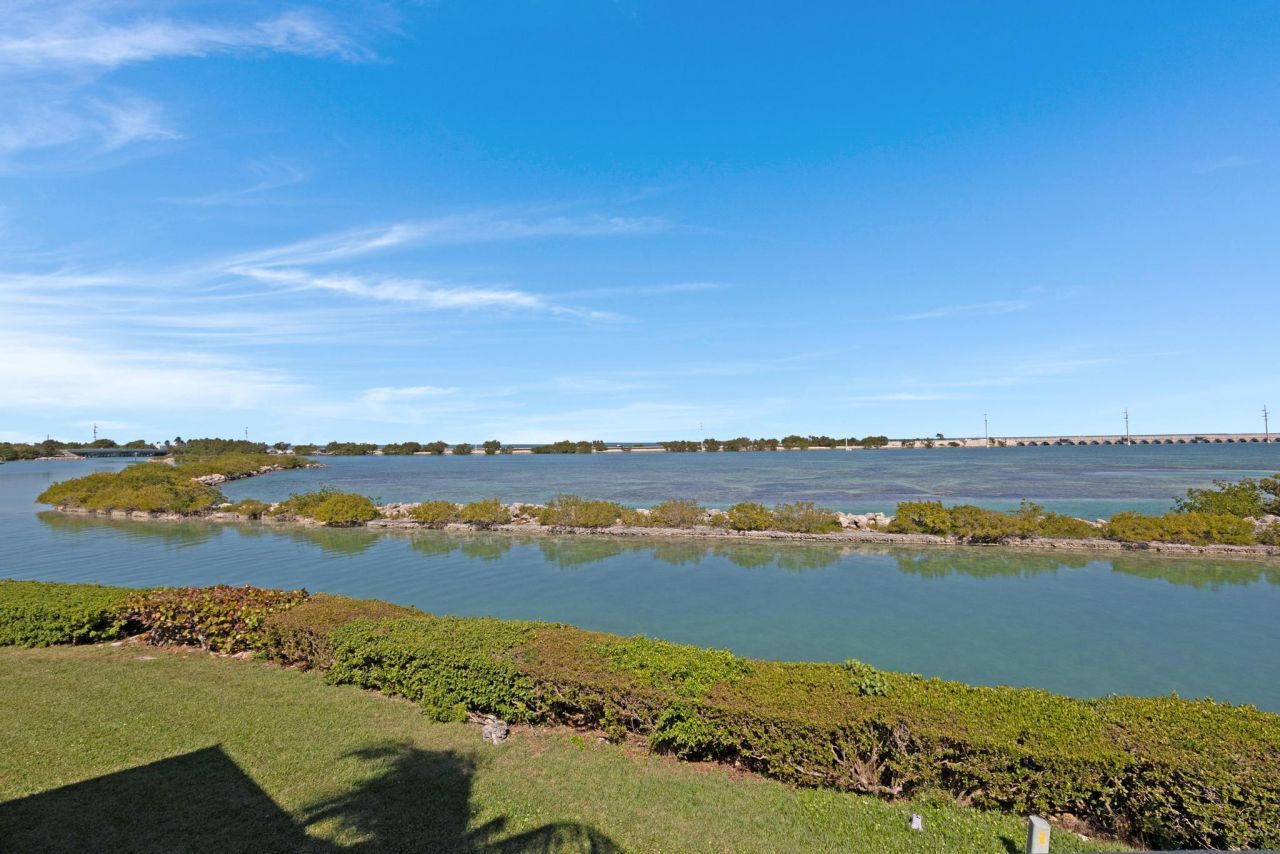 2002 Marina Villa Drive, Duck Key, FL 33050 Photo