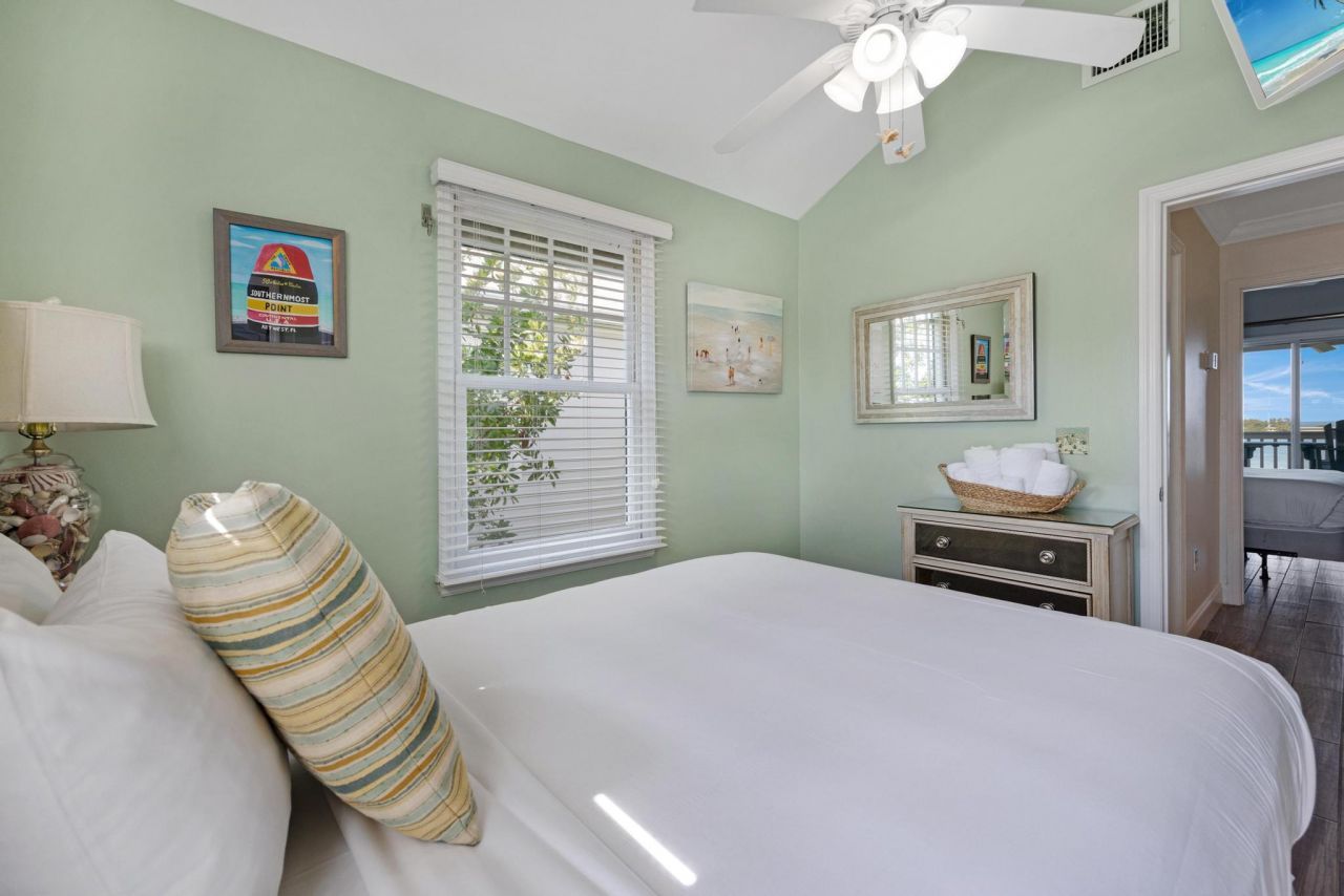 2002 Marina Villa Drive, Duck Key, FL 33050 Photo