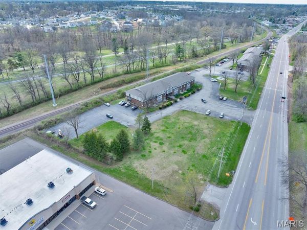 7500 Watson Road, St Louis, MO 63119