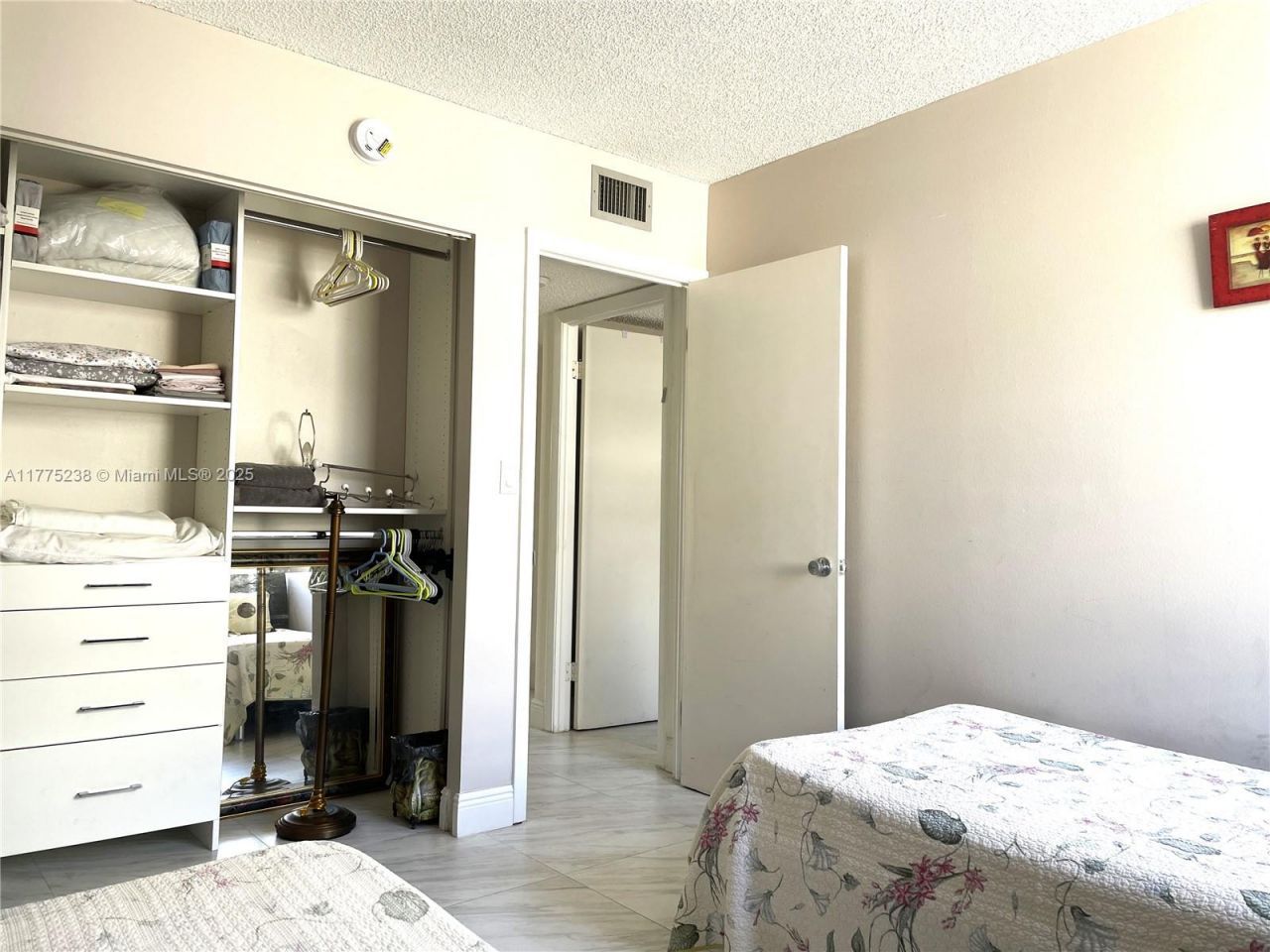 20401 NE 30th Ave, Unit 410-8, Aventura, FL 33180 Photo