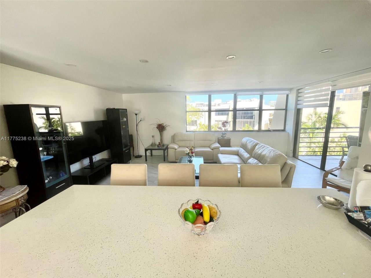 20401 NE 30th Ave, Unit 410-8, Aventura, FL 33180 Photo