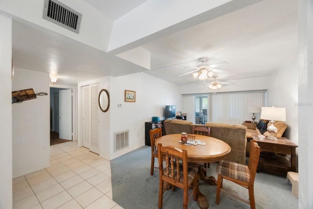 9945 47th Ave N, Unit 203, Saint Petersburg, FL 33708 Photo