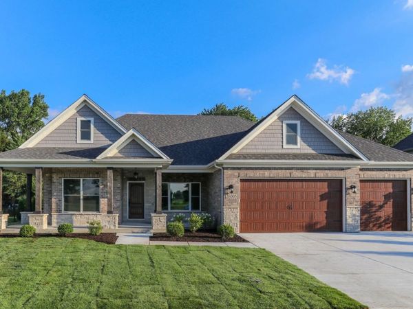 26005 W Forrester Drive, Plainfield, IL 60585
