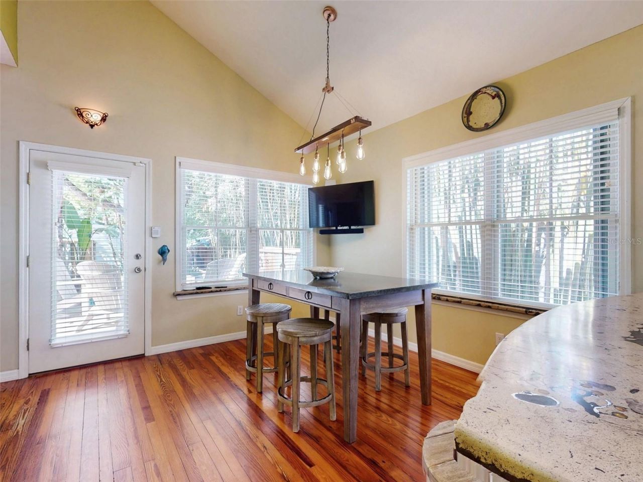 536 Faulkner Street, New Smyrna Beach, FL 32168 Photo