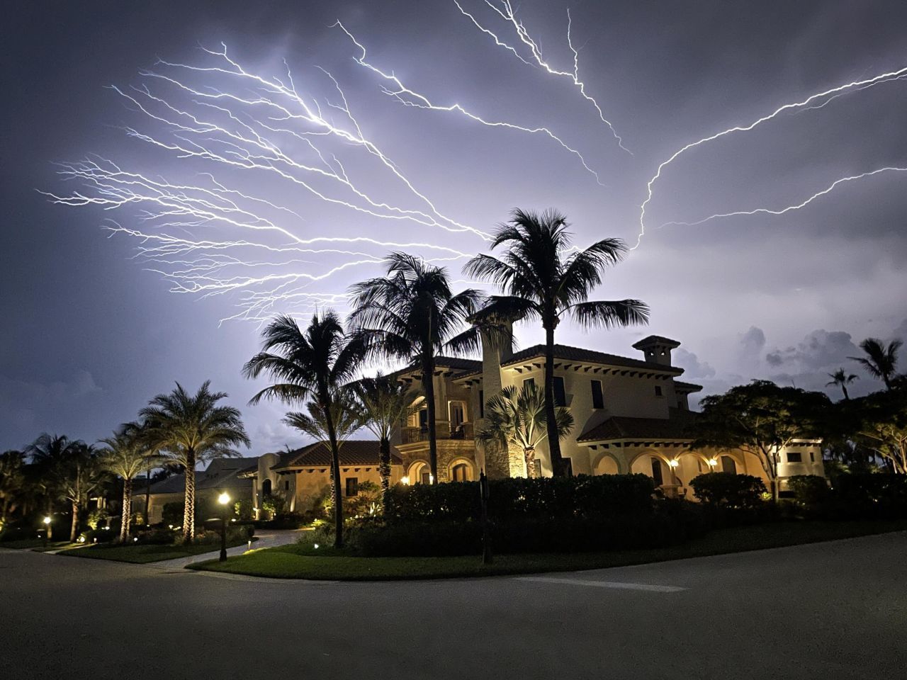 3015 SE Dune Drive, Stuart, FL 34996 Photo