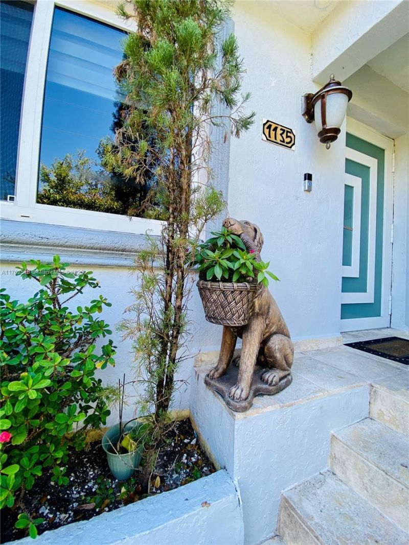 1135 SW 62nd Ave, West Miami, FL 33144 Photo