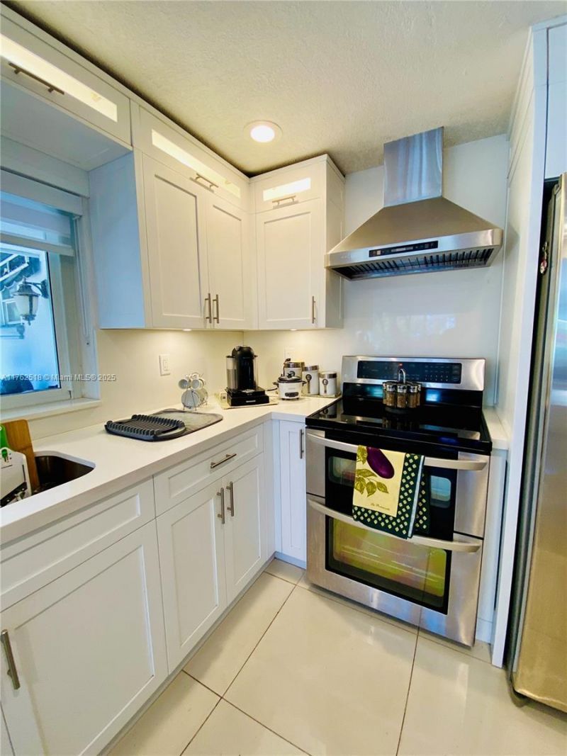 1135 SW 62nd Ave, West Miami, FL 33144 Photo