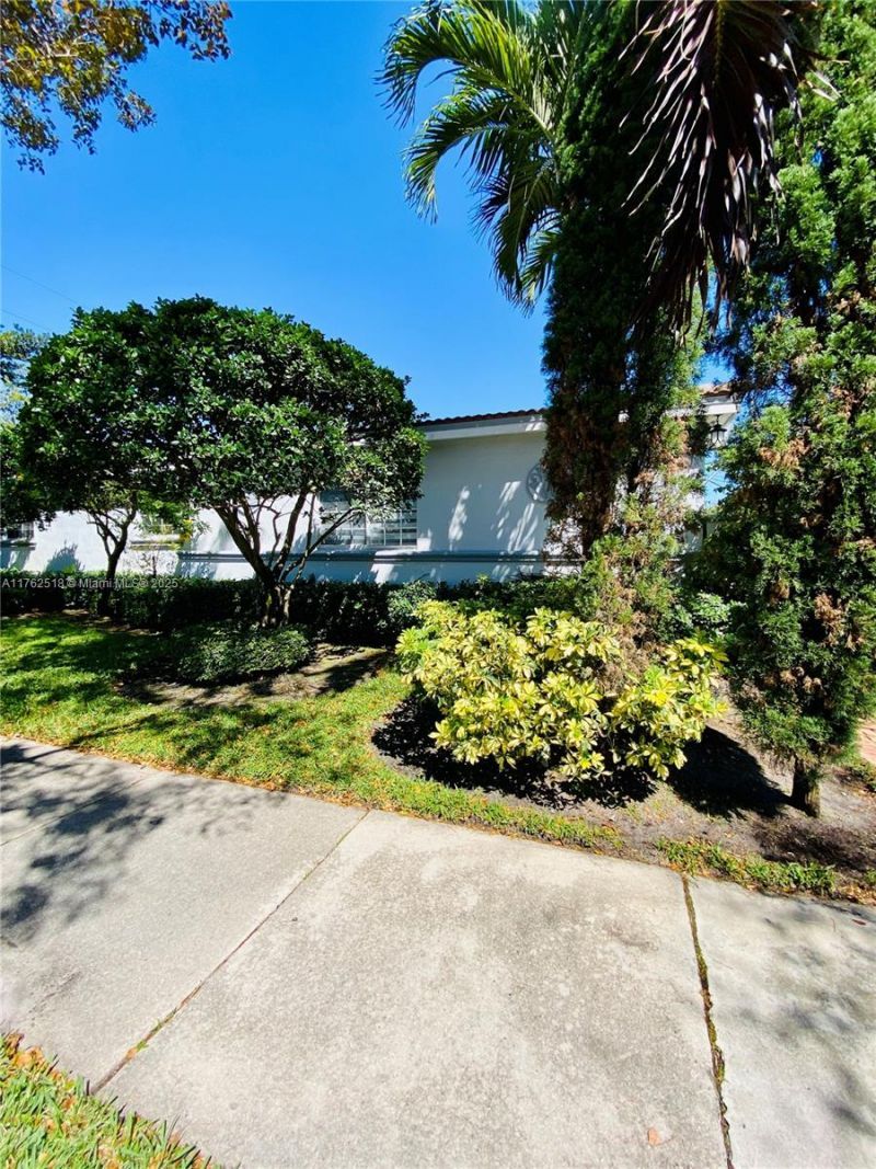 1135 SW 62nd Ave, West Miami, FL 33144 Photo