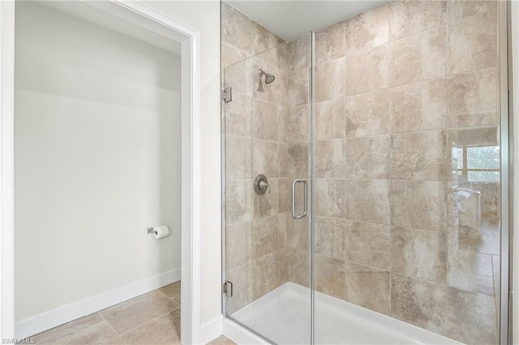 490 Windermere Dr, Lehigh Acres, FL 33972 Photo