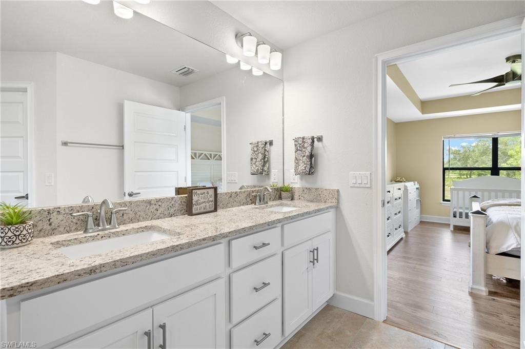 490 Windermere Dr, Lehigh Acres, FL 33972 Photo