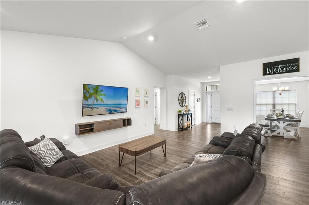 490 Windermere Dr, Lehigh Acres, FL 33972 Photo