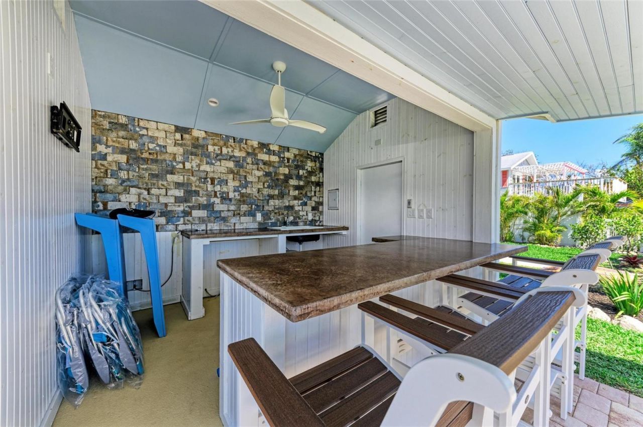 12204 45th Avenue Drive W, Cortez, FL 34215 Photo