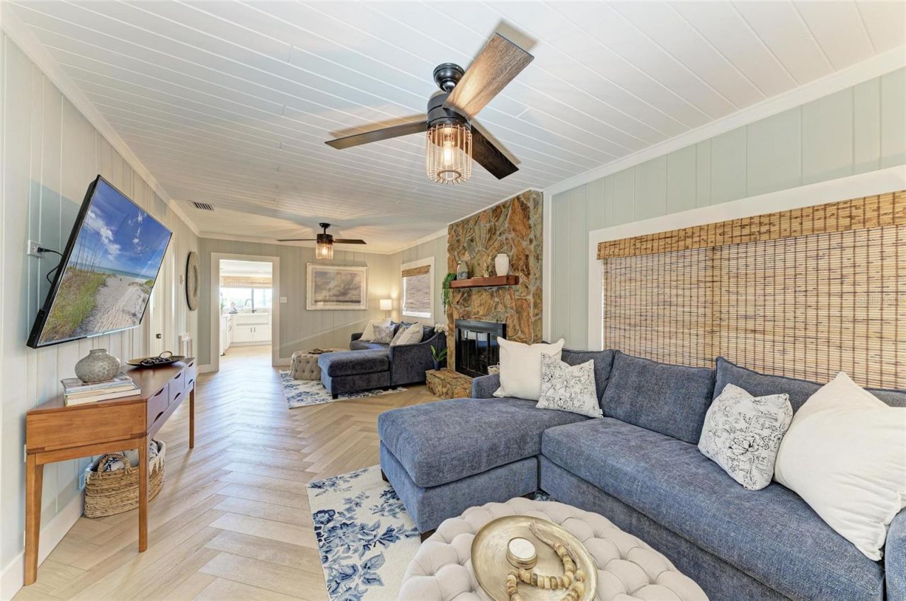 12204 45th Avenue Drive W, Cortez, FL 34215 Photo