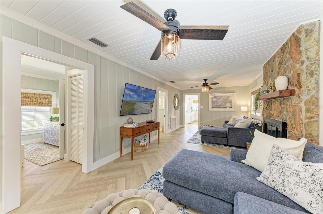 12204 45th Avenue Drive W, Cortez, FL 34215 Photo