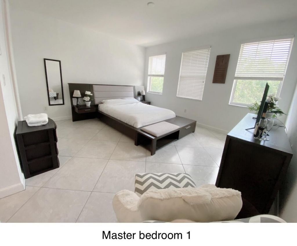 750 Millbrae Court, Unit 3, West Palm Beach, FL 33401 Photo