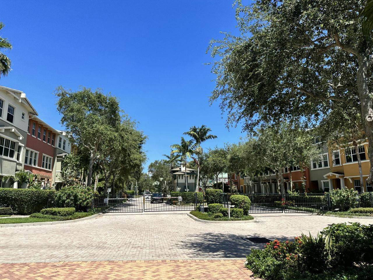 750 Millbrae Court, Unit 3, West Palm Beach, FL 33401 Photo