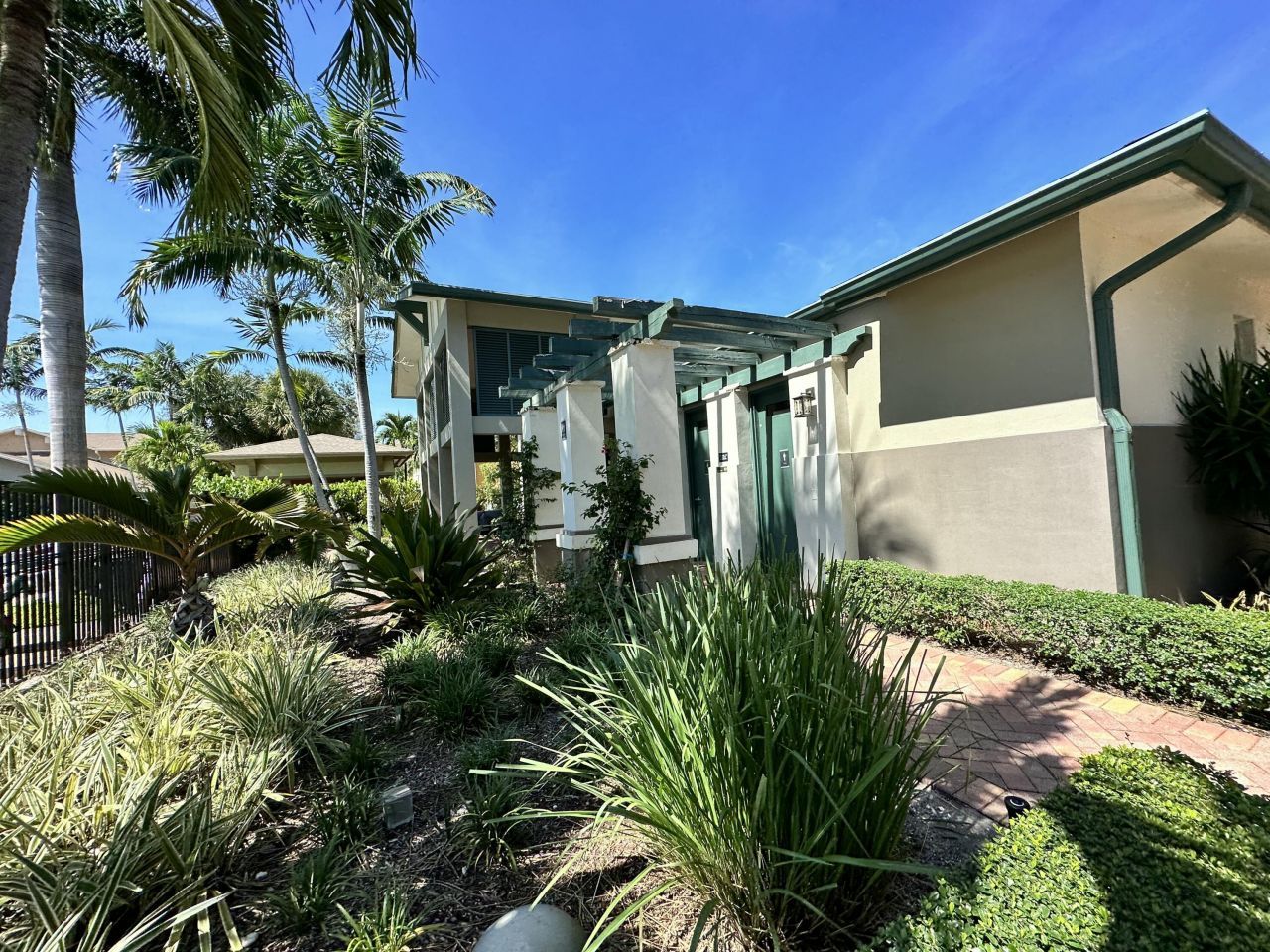 750 Millbrae Court, Unit 3, West Palm Beach, FL 33401 Photo