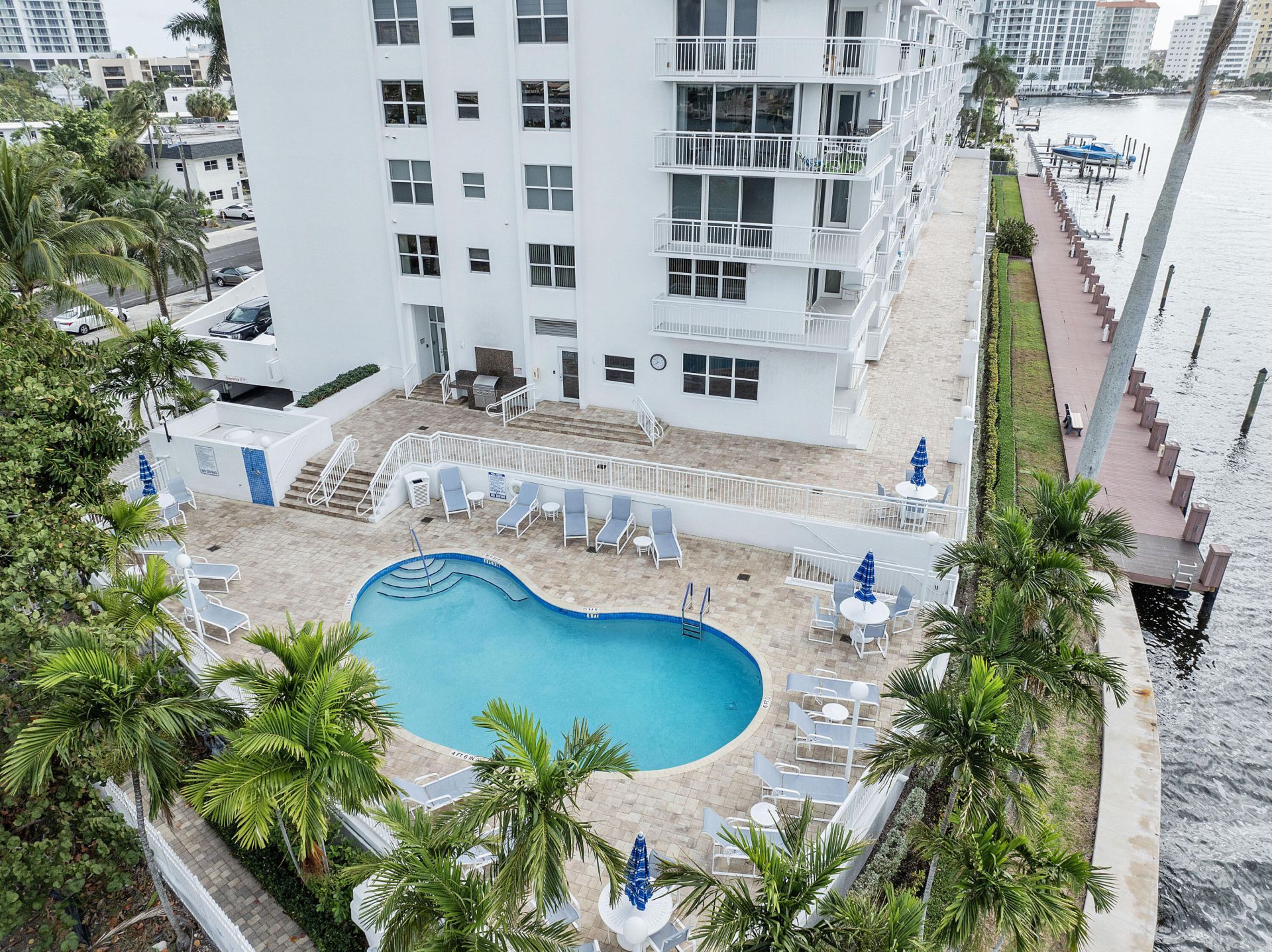 511 Bayshore Drive, Unit 410, Fort Lauderdale, FL 33304 Photo