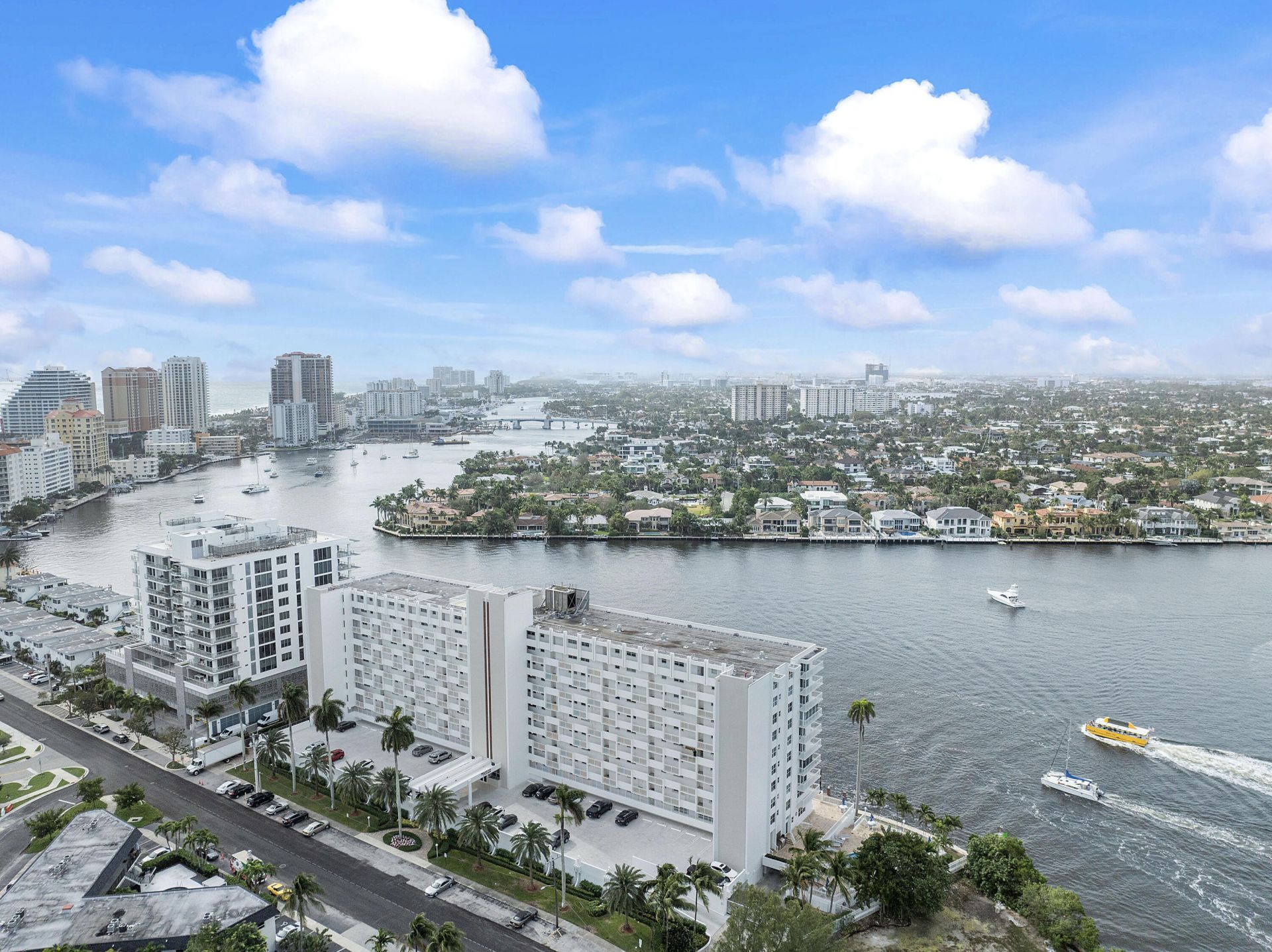 511 Bayshore Drive, Unit 410, Fort Lauderdale, FL 33304 Photo