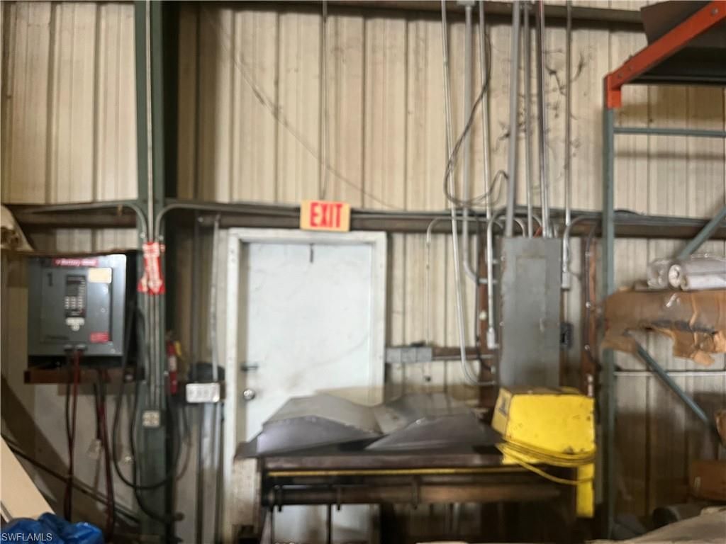 1016 SE 12th Ave, Cape Coral, FL 33990 Photo