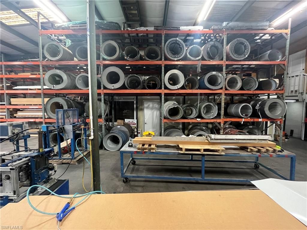 1016 SE 12th Ave, Cape Coral, FL 33990 Photo