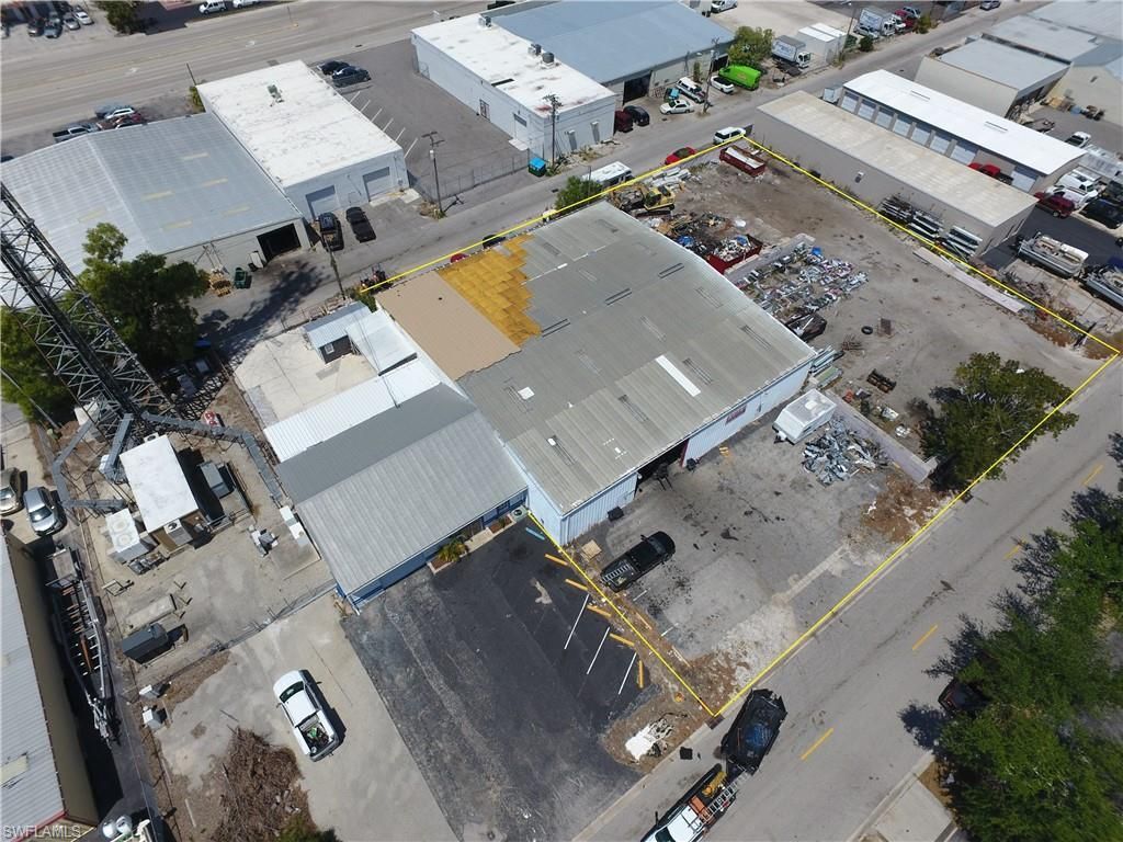 1016 SE 12th Ave, Cape Coral, FL 33990 Photo