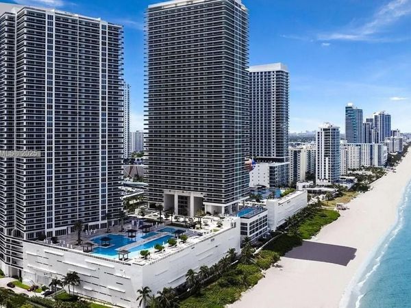 1850 S Ocean Dr, Unit 3809, Hallandale Beach, FL 33009
