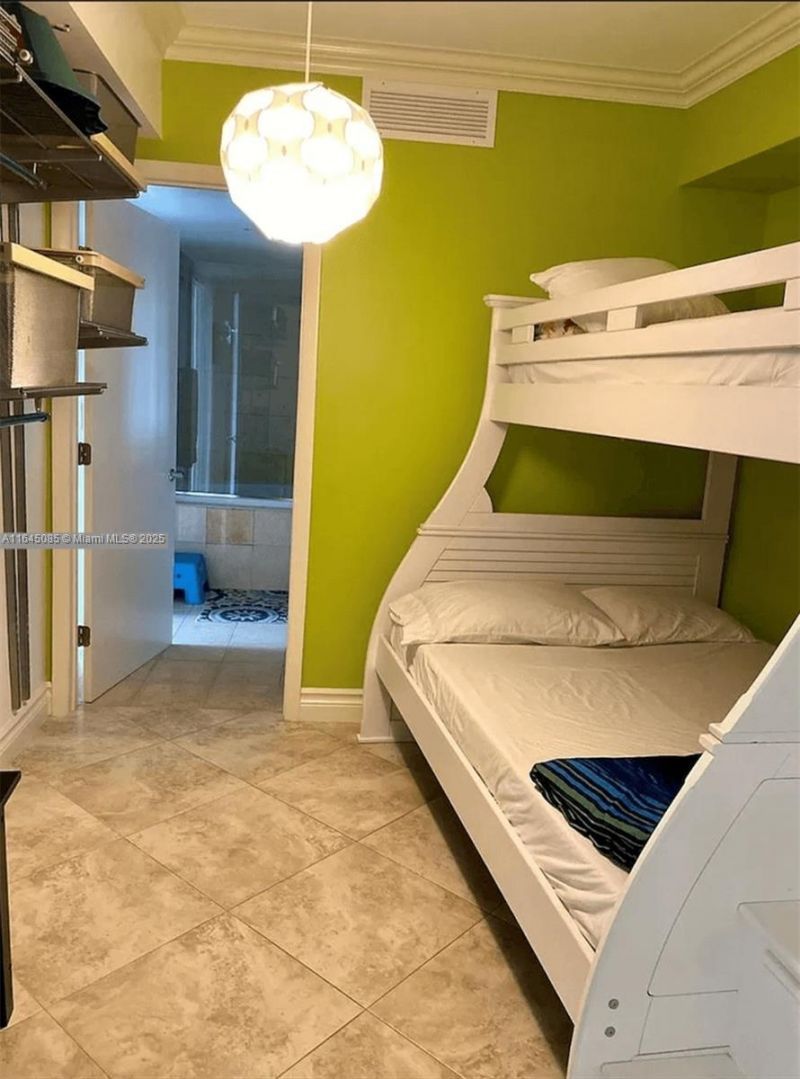 1850 S Ocean Dr, Unit 3809, Hallandale Beach, FL 33009 Photo