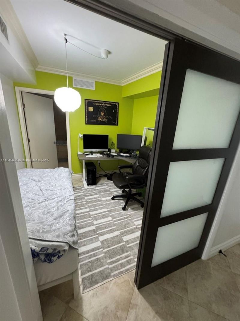 1850 S Ocean Dr, Unit 3809, Hallandale Beach, FL 33009 Photo