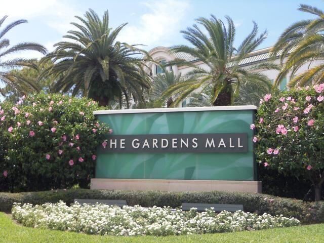 907 Marina Drive, Unit 310, North Palm Beach, FL 33408 Photo