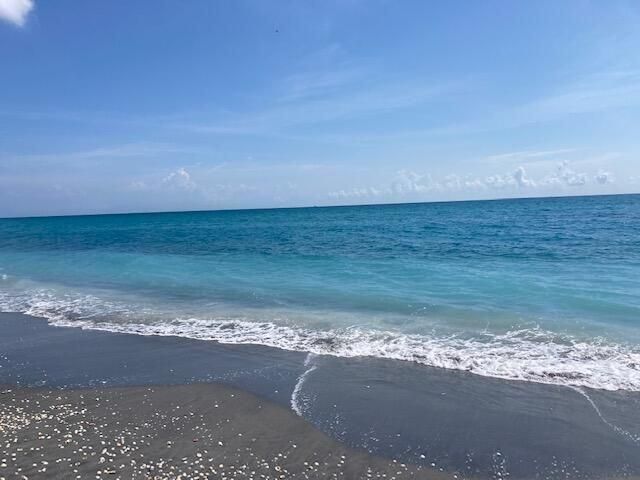 907 Marina Drive, Unit 310, North Palm Beach, FL 33408 Photo