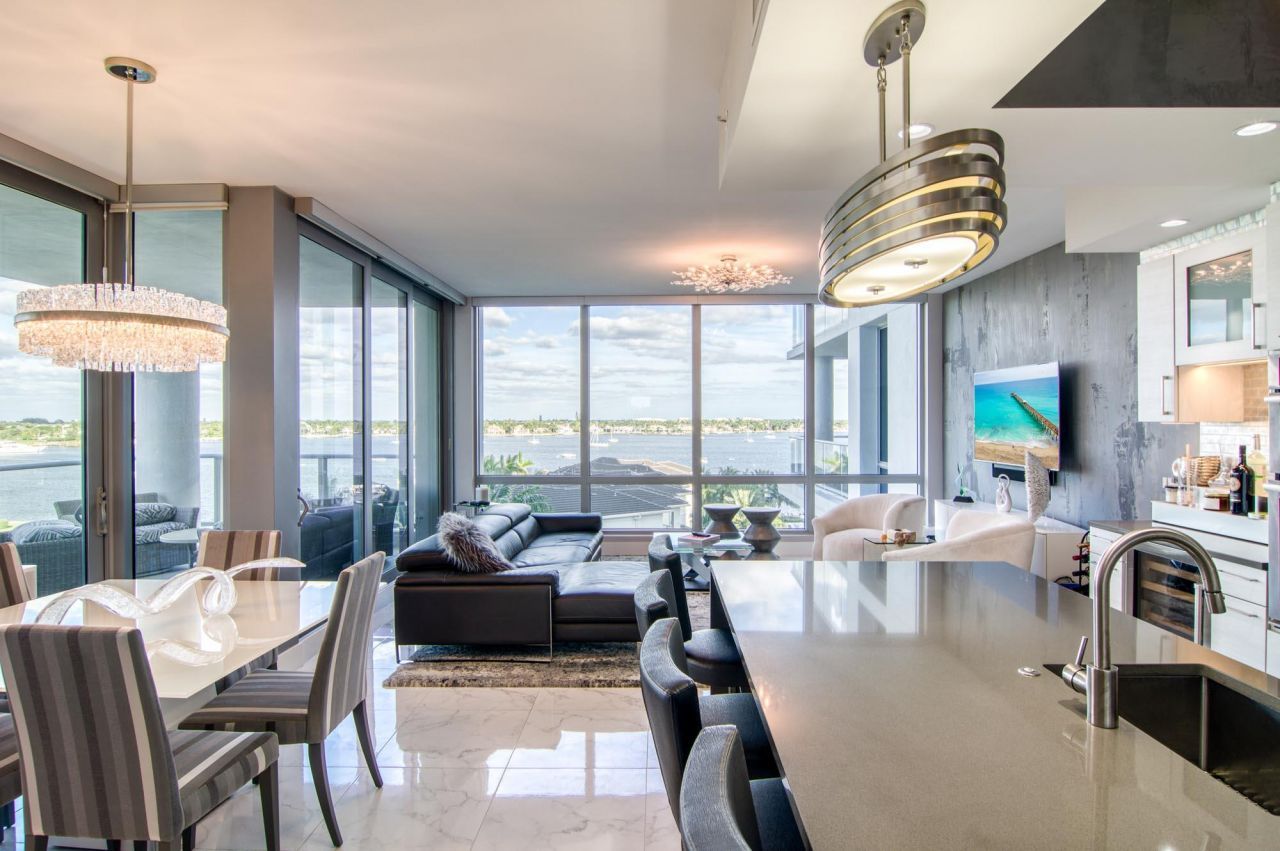 1 Water Club Way, Unit 601, North Palm Beach, FL 33408 Photo