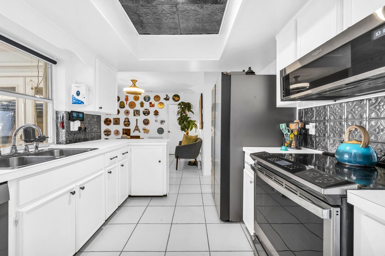 4799 NW 5th Avenue, Boca Raton, FL 33431 Photo