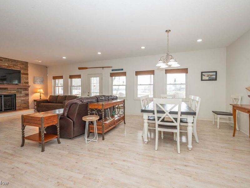 6964 Lakeview Drive, Hanoverton, OH 44423 Photo 12