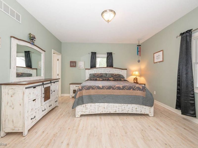 6964 Lakeview Drive, Hanoverton, OH 44423 Photo 16