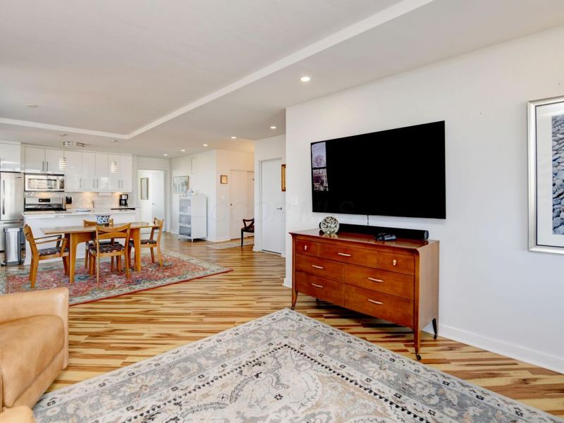 1620 E Broad Street, Unit 608, Columbus, OH 43203 Photo 19