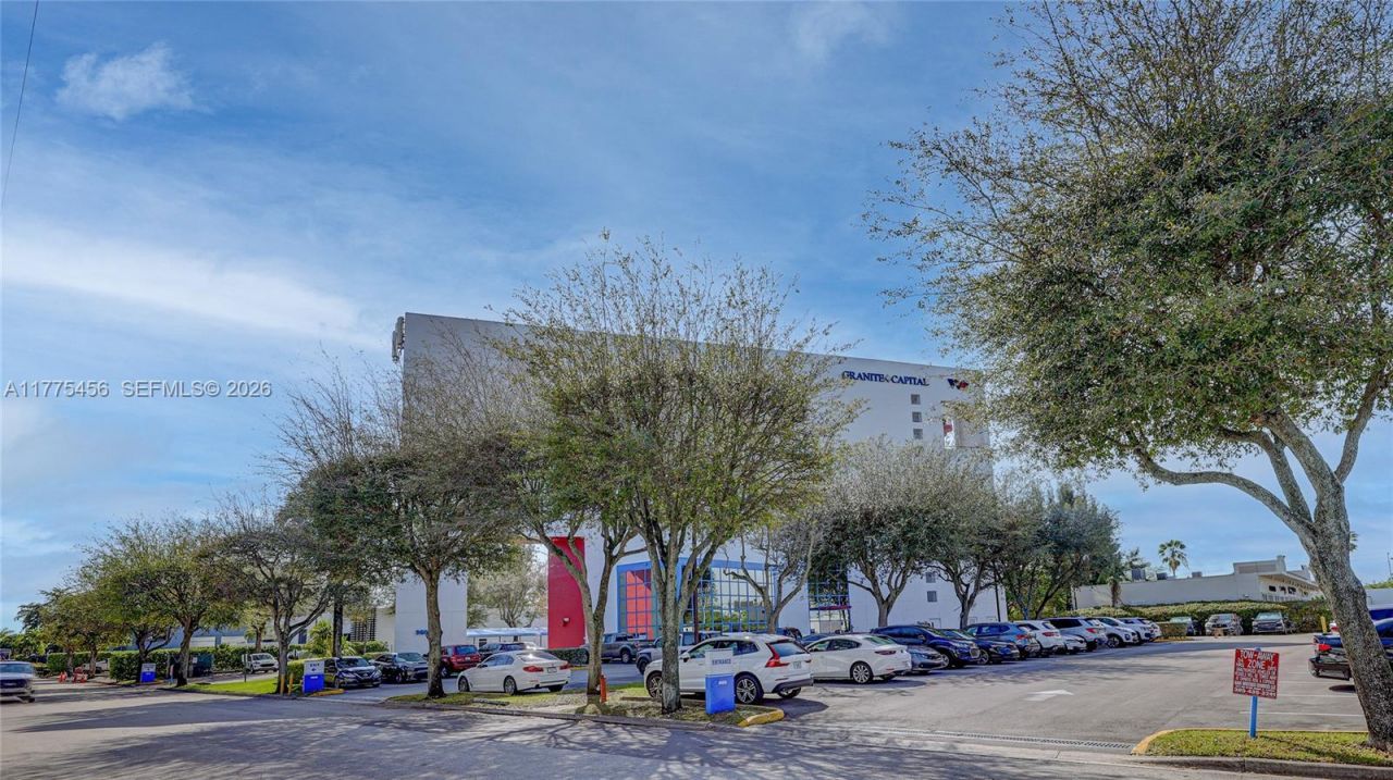 9600 NW 25th St, Unit 1st Floor, Doral, FL 33172 Photo