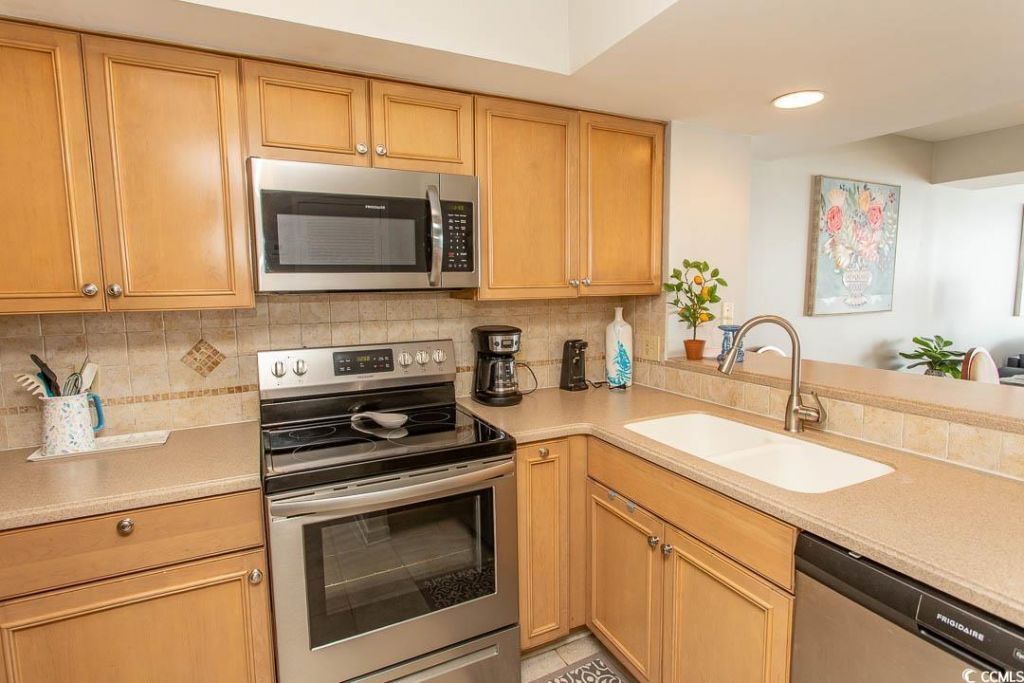 2013 S Ocean Blvd. Photo 15