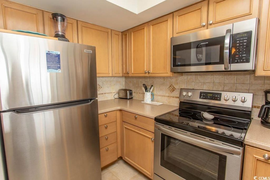 2013 S Ocean Blvd. Photo 17