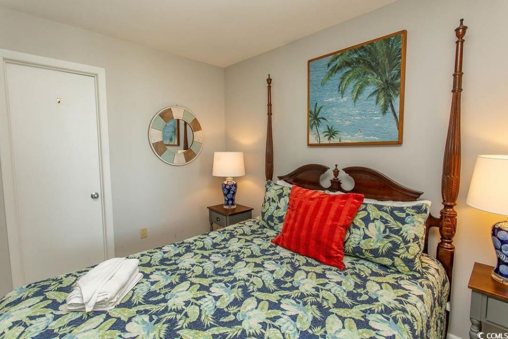 2013 S Ocean Blvd. Photo 8