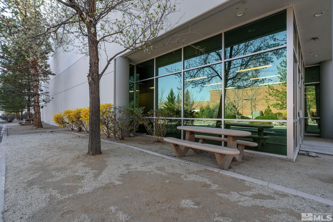 12815 Old Virginia Road, Reno, NV 89521 Photo