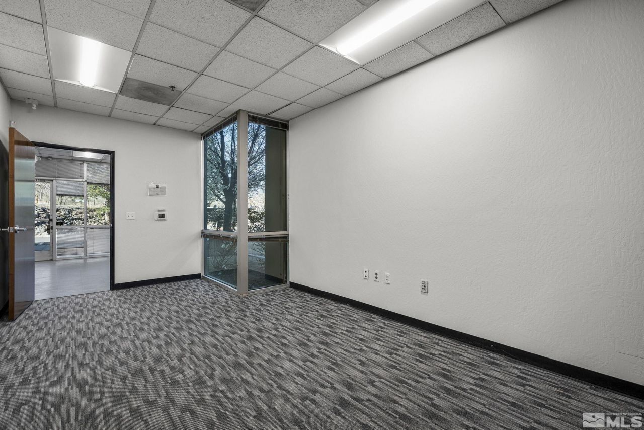 12815 Old Virginia Road, Reno, NV 89521 Photo