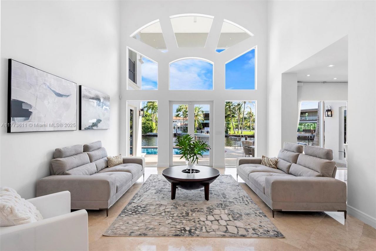 455 Centre Is, Golden Beach, FL 33160 Photo